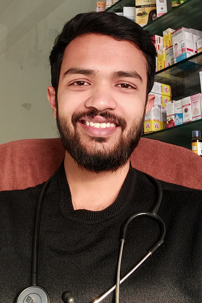 Dr. Ravi Chovatiya - Door Step Doctor Pvt. Ltd.
